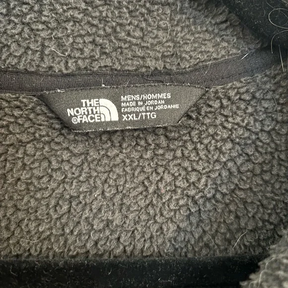 The North Face Men's Gray Fleece Vest - Picture 2 of 3